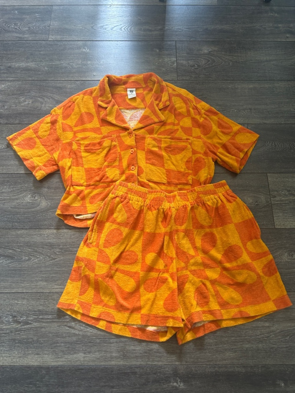 Lucy & Yak Orange and Yellow Patterned Two-Piece Lounge Set